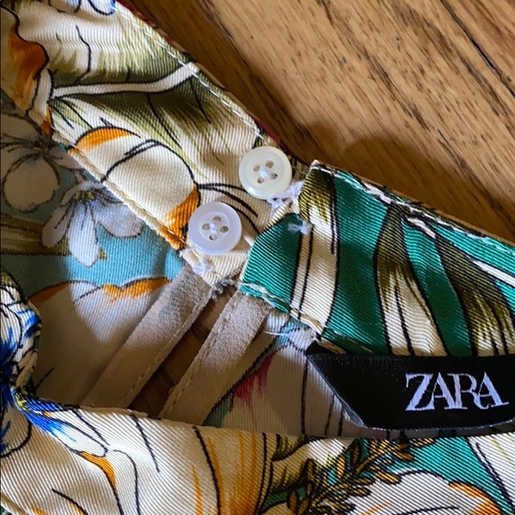 Zara halter neck floral jumpsuit worn once - Picture 4 of 8